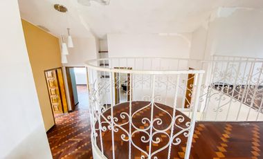 Casa o terreno en  venta. Jipijapa. Junto a Río Centro Shopping.
