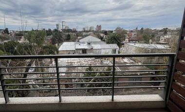 Departamento 2 ambientes grande con 2 cocheras en Tigre