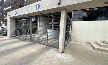 Departamento 2 ambientes grande con 2 cocheras en Tigre