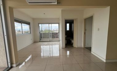 Departamento 2 ambientes grande con 2 cocheras en Tigre
