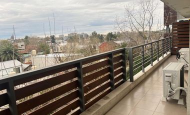 Departamento 2 ambientes grande con 2 cocheras en Tigre