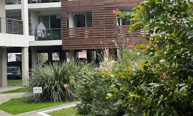 Departamento 2 ambientes grande con 2 cocheras en Tigre
