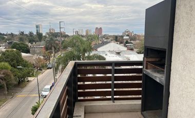 Departamento 2 ambientes grande con 2 cocheras en Tigre