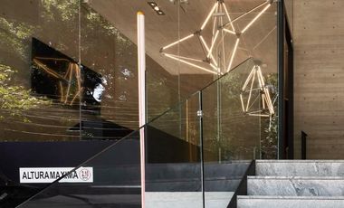 Excelente edificio en venta 3,343m2 en Av. Nuevo Leon.