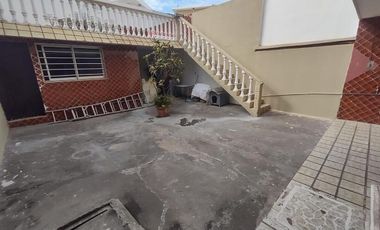 Casa en venta en Veracruz 1 cuadra del mar, Col. Ricardo Flores Magón.