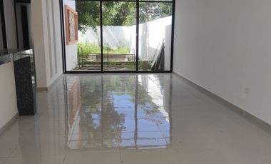 Casa en Residencial San Diego, con recamara en planta baja