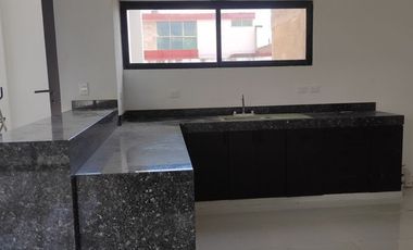 Casa en Residencial San Diego, con recamara en planta baja