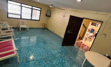 Casa en Segunda Fila de la Playa en Chelem