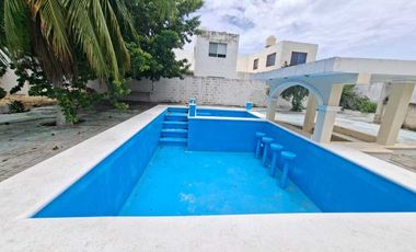 Casa en venta en Leandro Valle terreno de 690 M2 Mérida