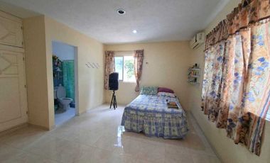 Casa en venta en Leandro Valle terreno de 690 M2 Mérida