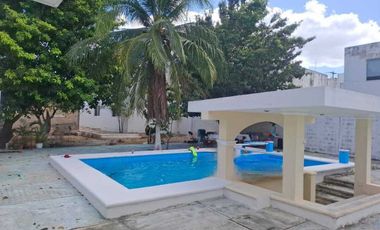 Casa en venta en Leandro Valle terreno de 690 M2 Mérida