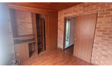 CASA CONJ. FONTIBON PLAZA - BARRIO EL RUBI