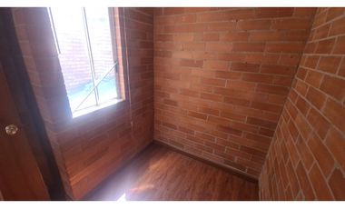 CASA CONJ. FONTIBON PLAZA - BARRIO EL RUBI