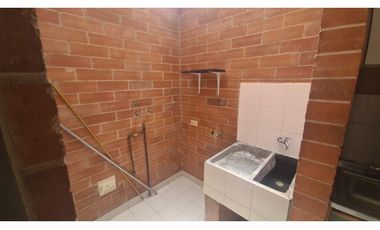 CASA CONJ. FONTIBON PLAZA - BARRIO EL RUBI