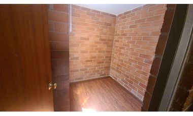 CASA CONJ. FONTIBON PLAZA - BARRIO EL RUBI