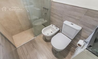 Exc. Semipiso. 4 Amb. Refaccionado a Nuevo con Cochera y Vista al Rio