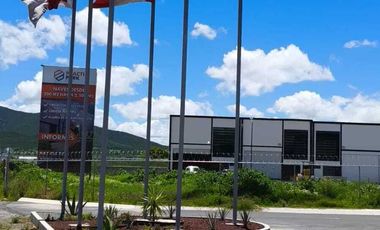 Naves industriales en venta en *PractiPark Norte*, frente al PIQ