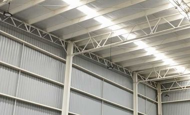 Naves industriales en venta en *PractiPark Norte*, frente al PIQ