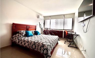 Amplio apartamento con vista al mar