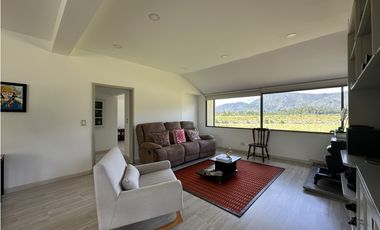ARRIENDO ESPECTACULAR CASA EN CONJUNTO, COTA