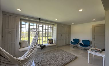 ARRIENDO ESPECTACULAR CASA EN CONJUNTO, COTA