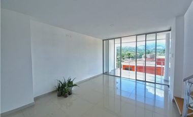 Maat vende Casa en conjunto,Villeta 186m2 $480Millones