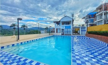 Maat vende Casa en conjunto,Villeta 186m2 $480Millones