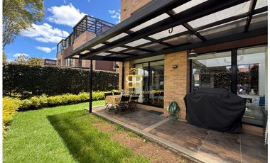 SE VENDE CASA EN CAJICA. MODERNA Y EXCLUSIVA