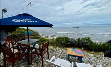 SE VENDE HERMOSA CASA REMODELADA EN PUERTO COLOMBIA