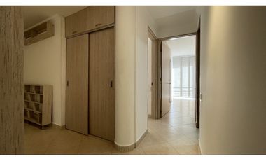 Venta de casa en el Poblado sector Loma de los Gonzalez