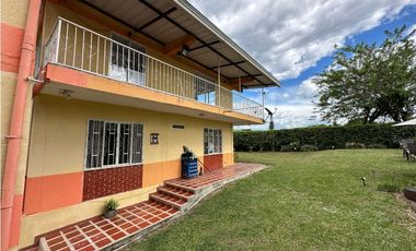 Casa campestre en arriendo sector Vía Tebaida Murillo