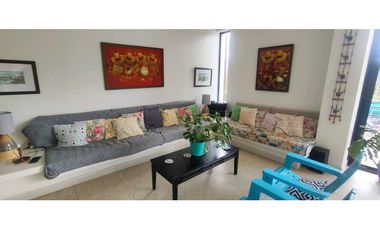 Hermosa casa campestre en Condominio en La Mesa Cund 1500 M2 de terren