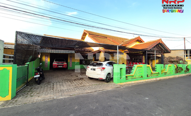 Disewakan Rumah sangat Luas di Kebalenan - Banyuwangi