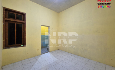 Disewakan Rumah sangat Luas di Kebalenan - Banyuwangi