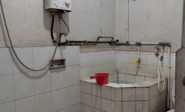 Rumah Bagus Siap Huni di Samping Jalan Cocok Untuk Usaha