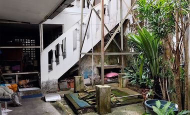 Rumah Bagus Siap Huni di Samping Jalan Cocok Untuk Usaha