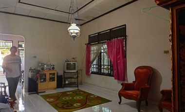 DIJUAL RUMAH HALAMAN LUAS TALANG RATU PALEMBANG