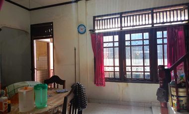 DIJUAL RUMAH HALAMAN LUAS TALANG RATU PALEMBANG