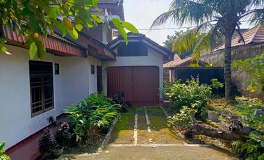 DIJUAL RUMAH HALAMAN LUAS TALANG RATU PALEMBANG