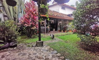 Casa En Venta El Poblado - La Aguacatala Medellín, Colombia