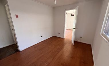 Casa 3 dormitorios, 2 baños, Los Dominicos