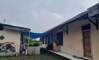 Jual Rumah Luas (Harga Tanah) di Jl Raya Cipanas Puncak
