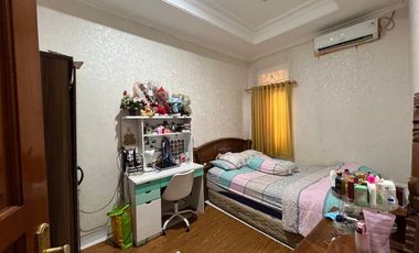 Di Jual Rumah Strategis di Cipinang Raya