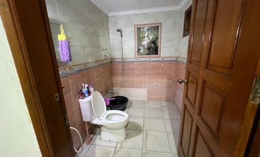 Di Jual Rumah Strategis di Cipinang Raya