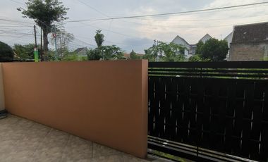 Rumah solo Baki gentan purbayan dekat makam haji pajang