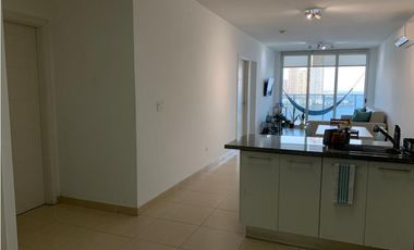 ALQUILO PH WHITE AMOBLADO AVENIDA BALBOA