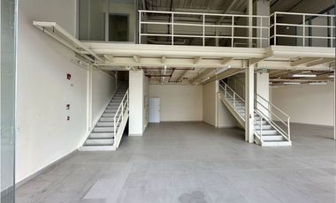 ALQUILER DE LOCAL EN VIA PORRAS CON MANTENIMIENTO INCLUIDO 291m2 JP