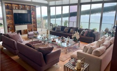 Se vende Pent House en Dupont