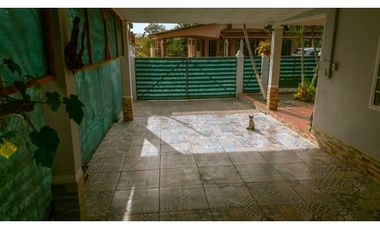 LOS SANTOS / LAS TABLAS / 3 HABITACION / 300M / TERRAZA / AMOBLADO MB