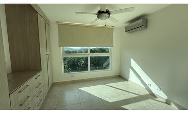 CLAYTON PARK ll / 152M / VISTA AL CANAL / 3 HABITACION / LINEA BLANCA